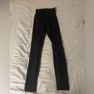 Lululemon BreezeThrough 25” Leggings